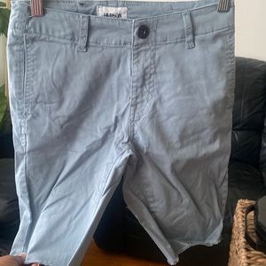 Once worn Hudson casual cargo shorts for boys